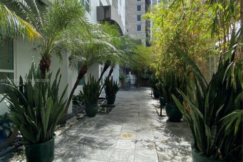 Снять в аренду кондоминиум в Майами, Флорида 1 спальня, 63.64м2, № 2000424 - фото 13