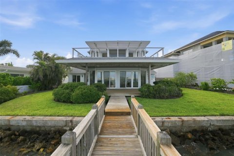 Casa en venta en Clearwater, Florida, 3 dormitorios, 231.14 m2 № 2095457 - foto 13