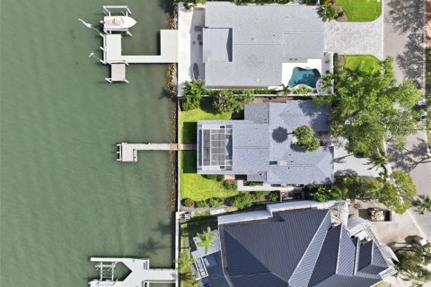 Casa en venta en Clearwater, Florida, 3 dormitorios, 231.14 m2 № 2095457 - foto 17