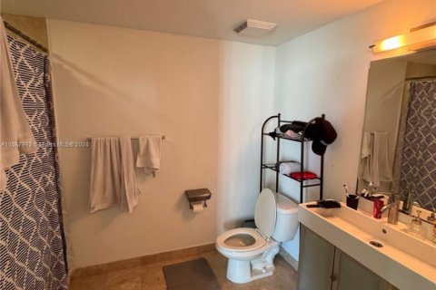 Купить кондоминиум в Майами, Флорида 2 спальни, 99.87м2, № 1958842 - фото 3