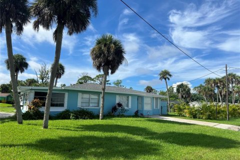 Casa en alquiler en Venice, Florida, 3 dormitorios, 137.5 m2 № 1903354 - foto 1
