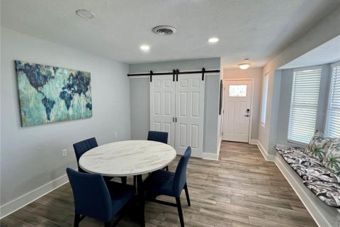 Casa en alquiler en Venice, Florida, 3 dormitorios, 137.5 m2 № 1903354 - foto 6