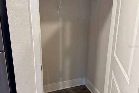Appartement à louer à Mount Dora, Floride: 1 chambre, 80.92 m2 № 2404897 - photo 9