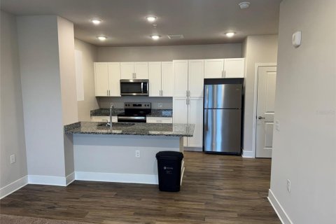 Appartement à louer à Mount Dora, Floride: 1 chambre, 80.92 m2 № 2404897 - photo 16