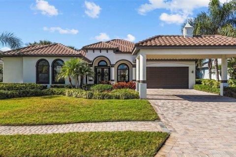 House in Bradenton, Florida 3 bedrooms, 231.79 sq.m. № 2101983