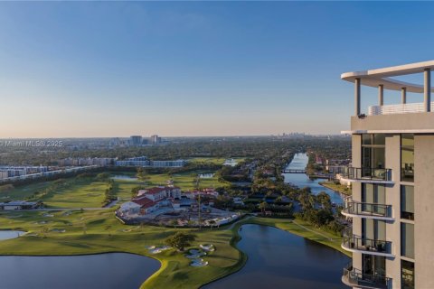 Condominio en venta en Hallandale Beach, Florida, 1 dormitorio, 96.25 m2 № 1938644 - foto 7