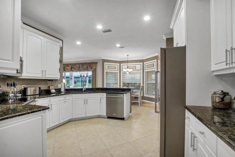 House in Lake Wales, Florida 3 bedrooms, 207.08 sq.m. № 1915974 - photo 19
