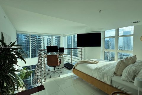 Condo in Miami, Florida, 2 bedrooms  № 1784030 - photo 19