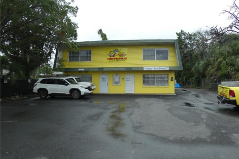 Immobilier commercial à louer à Hudson, Floride: 74.32 m2 № 2406378 - photo 5