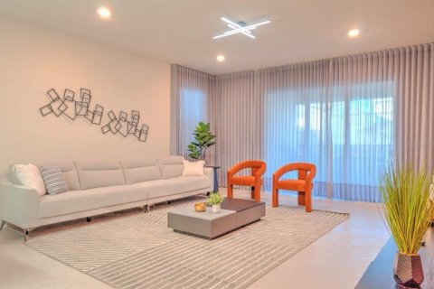 Купить виллу или дом в Клермон, Флорида 8 комнат, 304.16м2, № 2216272 - фото 6