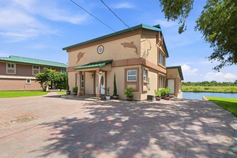 Villa ou maison à vendre à Hernando Beach, Floride: 2 chambres, 177.07 m2 № 2321099 - photo 11