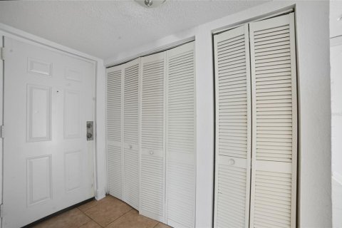 Купить кондоминиум в Орландо, Флорида 5 комнат, 90.67м2, № 1905144 - фото 16