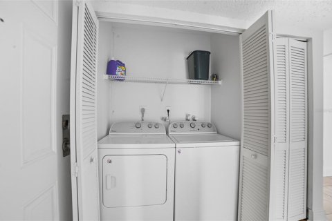 Купить кондоминиум в Орландо, Флорида 5 комнат, 90.67м2, № 1905144 - фото 23