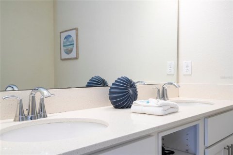 Condo in Kissimmee, Florida, 2 bedrooms  № 2405181 - photo 18