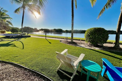 Condo in Sunrise, Florida, 2 bedrooms  № 1489564 - photo 5