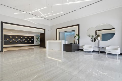 Купить кондоминиум в Санни-Айлс-Бич, Флорида 2 спальни, 163.51м2, № 2027260 - фото 10