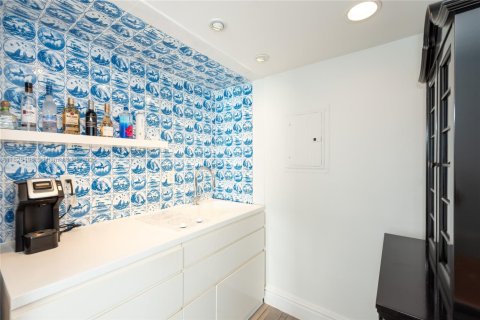 Condominio en venta en Miami Beach, Florida, 44.31 m2 № 2076971 - foto 11