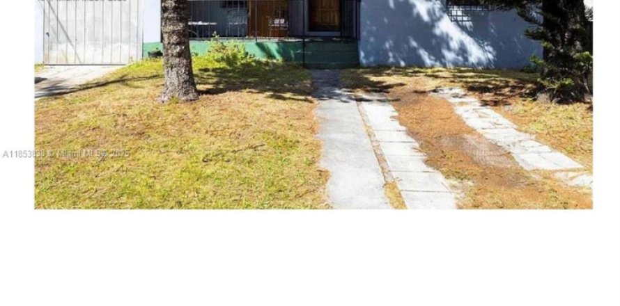 Villa ou maison à Miami, Floride 3 chambres, 99.03 m2 № 1871978