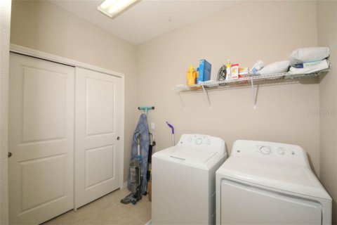 Condo in Bradenton, Florida, 2 bedrooms  № 364688 - photo 19