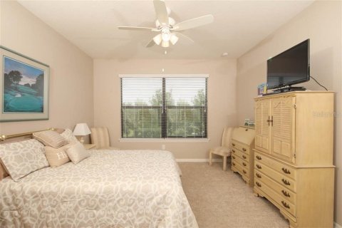 Condo in Bradenton, Florida, 2 bedrooms  № 364688 - photo 12