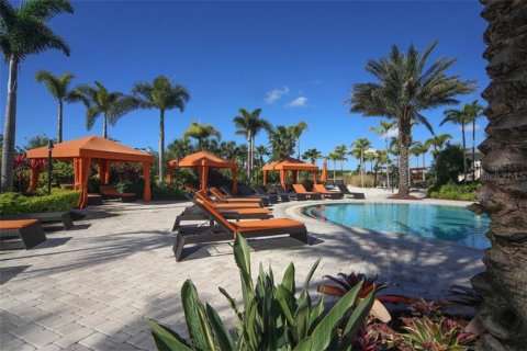 Condo in Bradenton, Florida, 2 bedrooms  № 364688 - photo 30