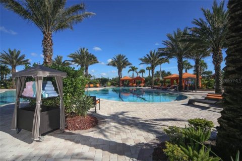 Condo in Bradenton, Florida, 2 bedrooms  № 364688 - photo 29