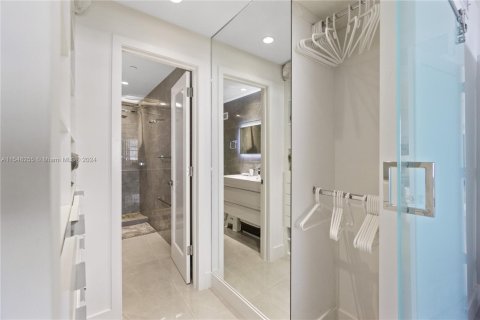 Copropriété à louer à Miami Beach, Floride: 1 chambre, 76.18 m2 № 1729840 - photo 21
