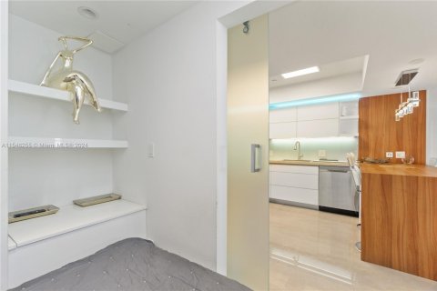 Copropriété à louer à Miami Beach, Floride: 1 chambre, 76.18 m2 № 1729840 - photo 10