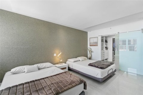 Copropriété à louer à Miami Beach, Floride: 1 chambre, 76.18 m2 № 1729840 - photo 13