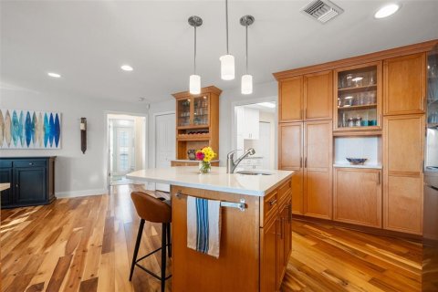 House in Saint Petersburg, Florida 5 bedrooms, 305.46 sq.m. № 1636636 - photo 28