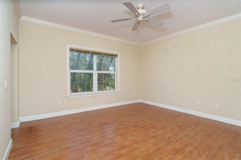 House in Englewood, Florida 3 bedrooms, 191.94 sq.m. № 2103120 - photo 28