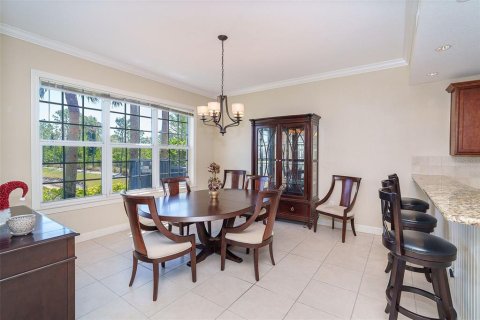 House in Englewood, Florida 3 bedrooms, 191.94 sq.m. № 2103120 - photo 12