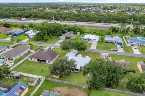Casa en venta en Port St. Lucie, Florida, 4 dormitorios, 207.73 m2 № 2191124 - foto 11