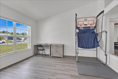 Casa en venta en Port St. Lucie, Florida, 4 dormitorios, 207.73 m2 № 2191124 - foto 18