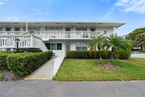 Condo in Deerfield Beach, Florida, 2 bedrooms  № 1868494 - photo 28