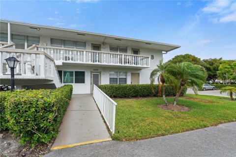 Condo in Deerfield Beach, Florida, 2 bedrooms  № 1868494 - photo 27