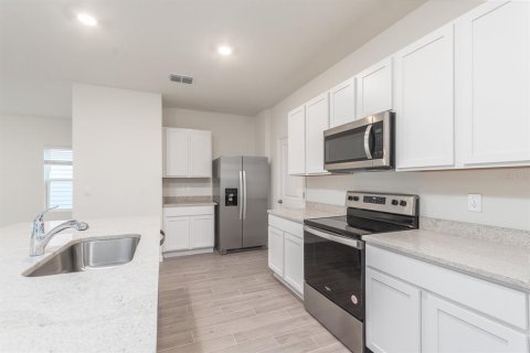 Villa ou maison à louer à Gainesville, Floride: 4 chambres, 205.41 m2 № 1659568 - photo 10