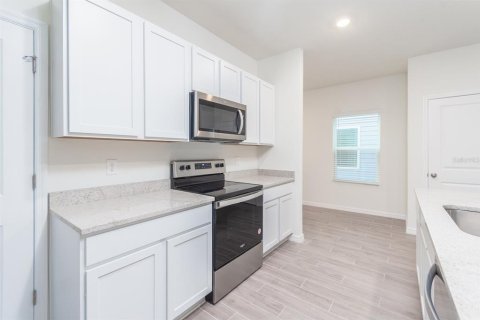 Villa ou maison à louer à Gainesville, Floride: 4 chambres, 205.41 m2 № 1659568 - photo 16