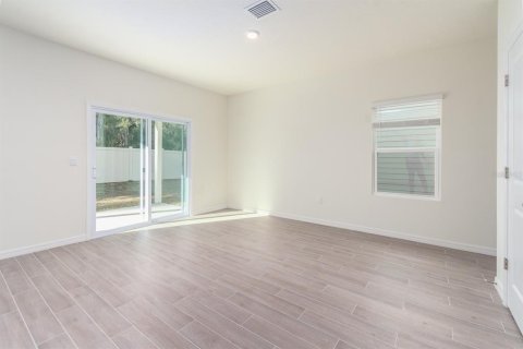 Villa ou maison à louer à Gainesville, Floride: 4 chambres, 205.41 m2 № 1659568 - photo 9