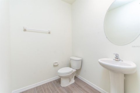 Villa ou maison à louer à Gainesville, Floride: 4 chambres, 205.41 m2 № 1659568 - photo 17