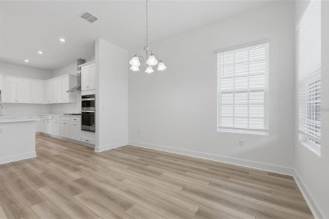 Villa ou maison à louer à Celebration, Floride: 4 chambres, 215.16 m2 № 2387458 - photo 7