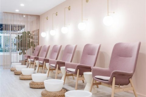 Купить коммерческую недвижимость в Форт-Лодердейл, Флорида № 2034807 - фото 8