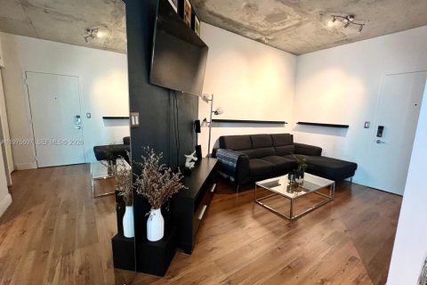 Apartment in Miami, Florida 1 bedroom, 55.93 sq.m. № 2041132 - photo 6