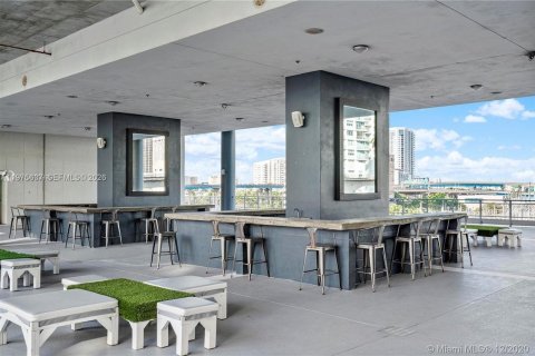 Apartment in Miami, Florida 1 bedroom, 55.93 sq.m. № 2041132 - photo 27