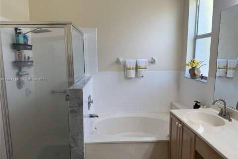 Villa ou maison à vendre à Homestead, Floride: 4 chambres, 168.62 m2 № 1990187 - photo 26