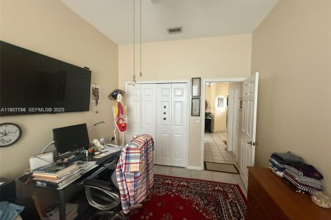 Villa ou maison à vendre à Homestead, Floride: 4 chambres, 168.62 m2 № 1990187 - photo 30