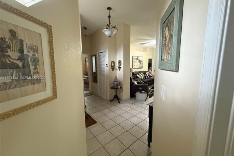 Villa ou maison à vendre à Homestead, Floride: 4 chambres, 168.62 m2 № 1990187 - photo 19