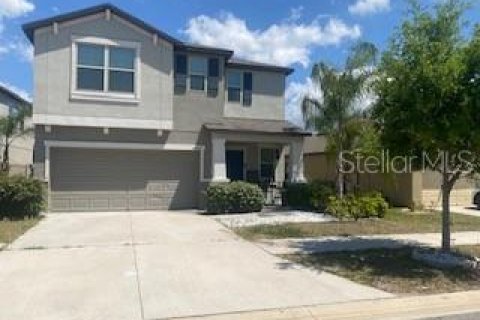 House in Sun City Center, Florida 6 bedrooms, 242.85 sq.m. № 2213714