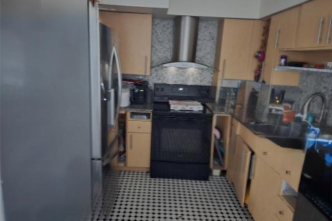 Villa ou maison à vendre à Clearwater, Floride: 5 chambres, 138.24 m2 № 1723228 - photo 3