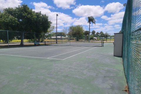 Condominio en venta en Fort Pierce, Florida, 2 dormitorios, 102.19 m2 № 1127983 - foto 1